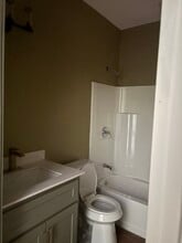 3246 Meadow Ln, Unit 4 in Robstown, TX - Building Photo - Building Photo