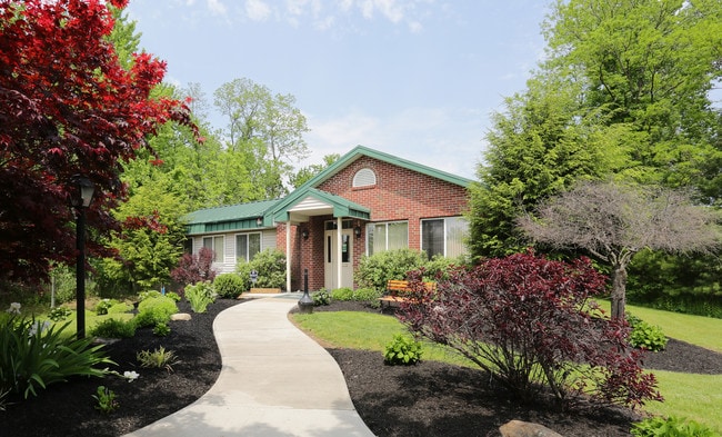 North Pointe Apartments in Clifton Park, NY - Building Photo - Building Photo