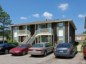 Bay Towne Apartments