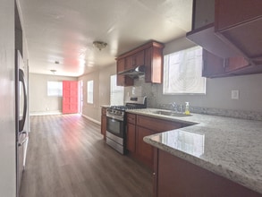 440 48th St in Oakland, CA - Foto de edificio - Building Photo