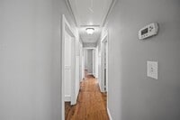 202 Sylvester Rd photo'