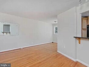 207 Cornell Rd in Glassboro, NJ - Building Photo - Building Photo