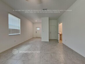 5155 Forum Blvd in Holiday, FL - Building Photo - Building Photo