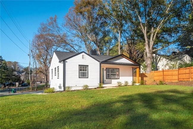 1810 Dresden Dr NE in Atlanta, GA - Building Photo - Building Photo