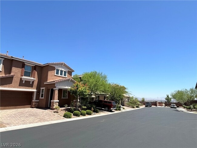 10560 Pelican Island Ave in Las Vegas, NV - Building Photo - Building Photo
