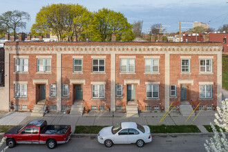 Beyster Terrace in Detroit, MI - Building Photo - Building Photo