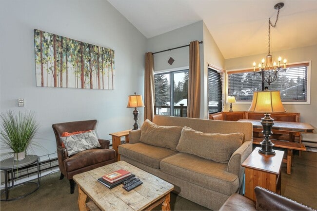 property at 1977 Soda Ridge Rd