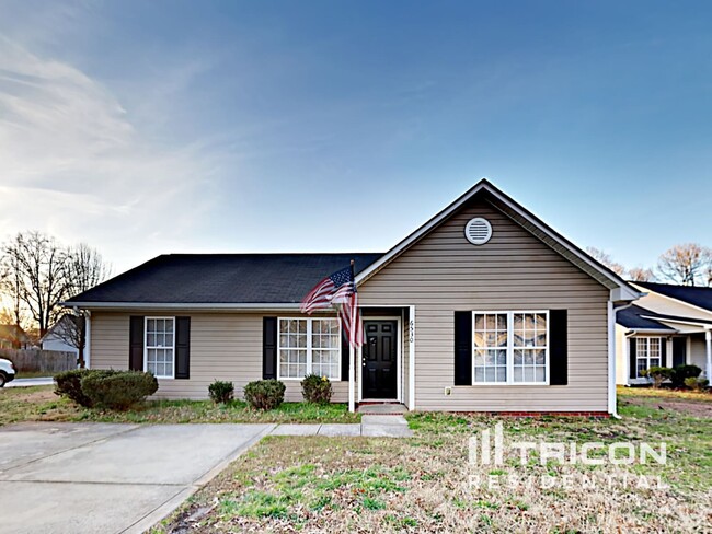 property at 6530 Lynmont Dr