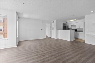 2214 Grand Cayman Ct in Kissimmee, FL - Building Photo - Building Photo