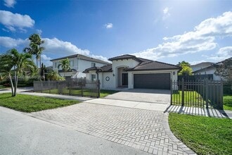 1581 SW 155th Ct in Miami, FL - Building Photo - Building Photo