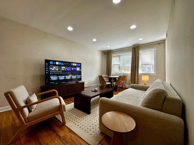 property at 3161 N Cambridge Ave