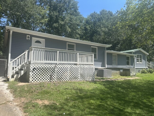 property at 5411 Old Griffin Rd