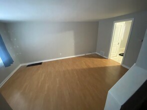 51 Redmond Ave, Unit #1 in Buffalo, NY - Building Photo - Building Photo