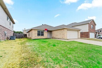 2149 Franks St in Fort Worth, TX - Building Photo - Building Photo