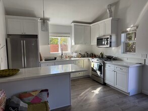 3308 Hermanos St in Pasadena, CA - Building Photo - Building Photo