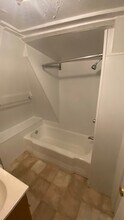 62 Maple St, Unit 3 in Boston, MA - Building Photo - Building Photo