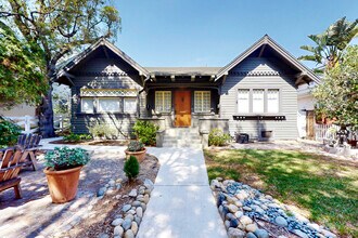 1845 Las Lunas St in Pasadena, CA - Building Photo - Building Photo