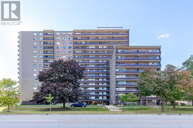 180-180 Markham Rd