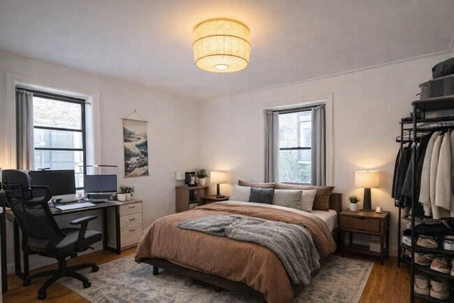 Payson Avenue, Unit 1F in New York, NY - Foto de edificio - Building Photo