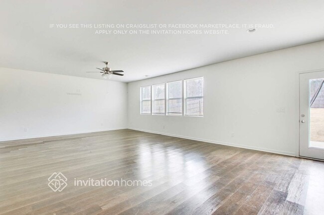 638 Victoria Heights Dr. in Dallas, GA - Foto de edificio - Building Photo