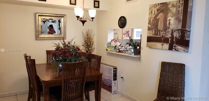 2075 SW 122nd Ave-Unit -129 in Miami, FL - Building Photo - Building Photo