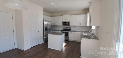 10422 Bradstreet Commons Way in Charlotte, NC - Building Photo - Building Photo