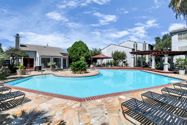 property at 5959 Bonhomme Rd