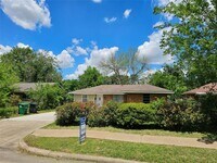 3103 Sunnydale Dr photo'