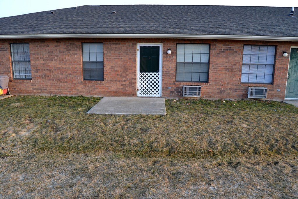 Whetstone Manor Bucyrus, OH Apartments