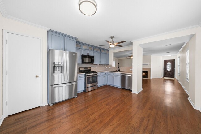 5726 Westminster Village Dr