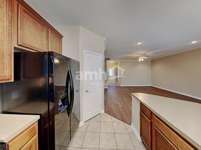 8034 Singing Sonnet Ln in Houston, TX - Building Photo - Building Photo