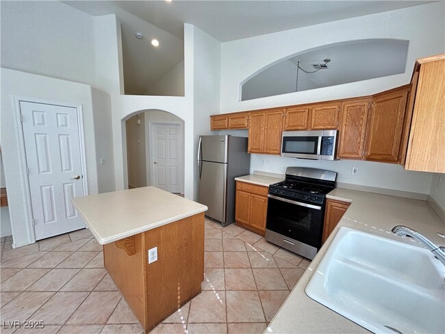 property at 9757 Derbyhill Cir