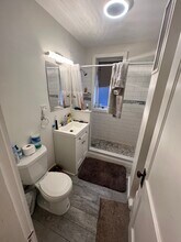 1193 Commonwealth Ave, Unit 9 in Boston, MA - Foto de edificio - Building Photo