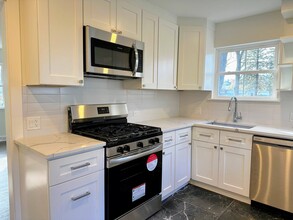 1415 Grey Ave, Unit 1415 in Evanston, IL - Building Photo - Building Photo