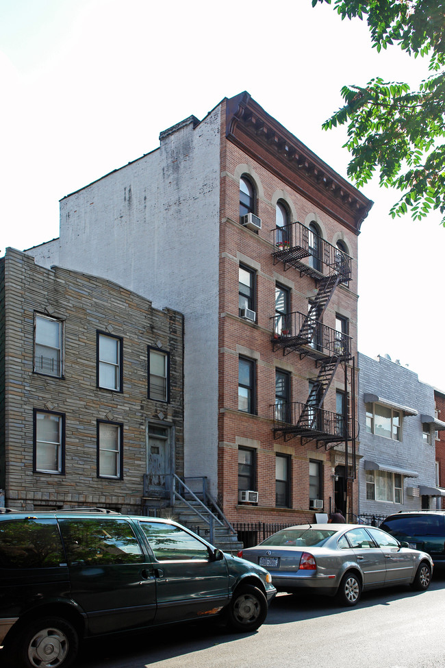 195 23rd St in Brooklyn, NY - Foto de edificio - Building Photo