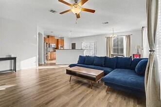 817 Oatmeal Drive in Pflugerville, TX - Building Photo - Building Photo