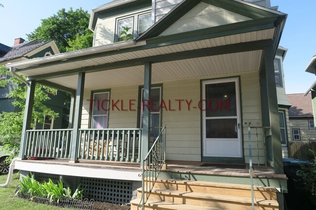626 University Ave in Rochester, NY - Building Photo - Building Photo