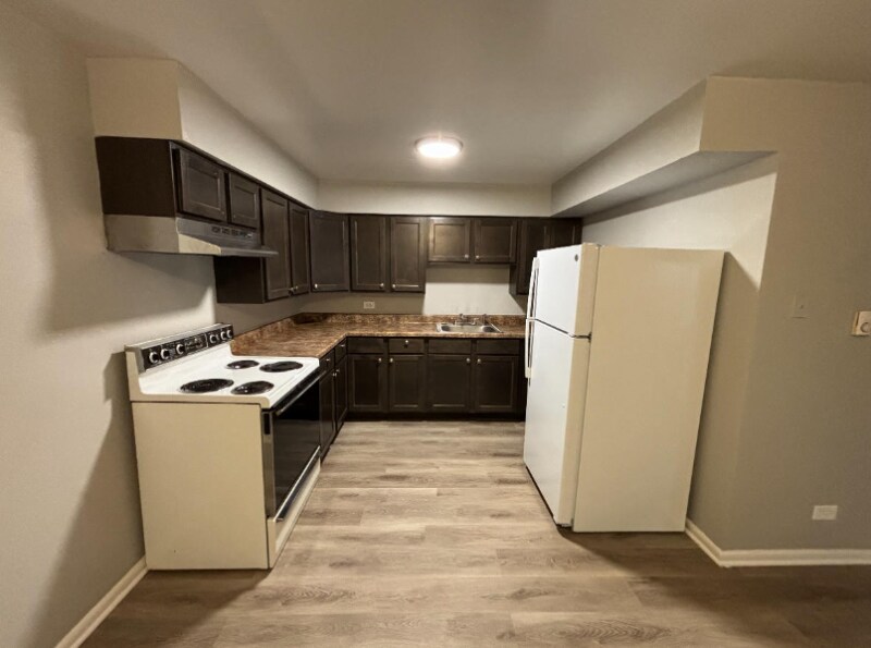 474 W 14th Pl in Chicago Heights, IL - Building Photo
