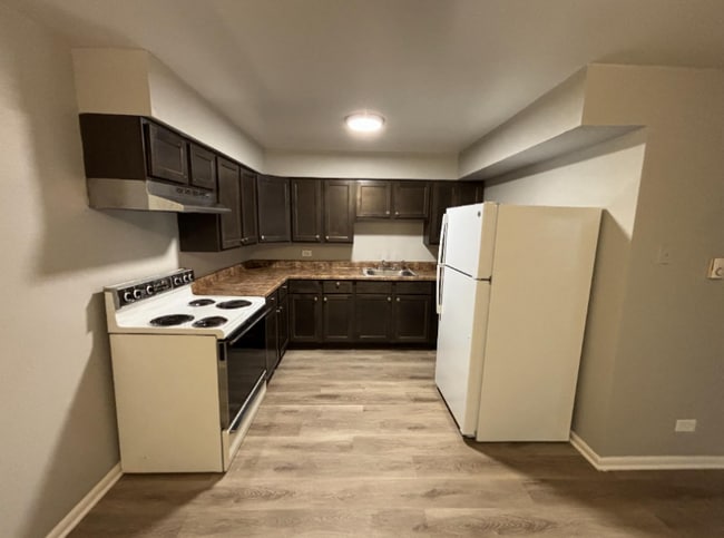 property at 474 W 14th Pl