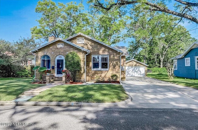 1096 Willow Branch Ave in Jacksonville, FL - Building Photo - Building Photo