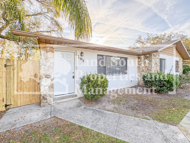 105 Rosalynn Cir in Lakeland, FL - Building Photo - Building Photo