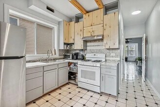 4833 N Ashland Ave in Chicago, IL - Building Photo - Building Photo