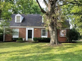 1900 Lombardy Ave in Nashville, TN - Building Photo