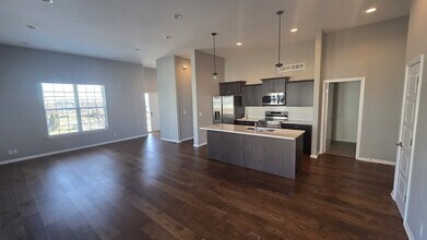 15824 Riley St in Overland Park, KS - Building Photo - Building Photo