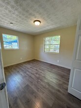 9103 Fitzwalter Rd in Jacksonville, FL - Building Photo - Building Photo
