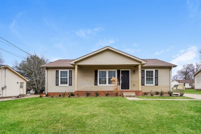 2833 Nat Hoosier Ln