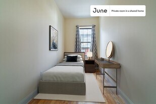 Room in Shared 3 bed/2 bath home in Brooklyn, NY - Building Photo