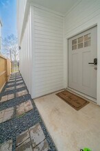 6826 Liverpool St in Houston, TX - Building Photo - Building Photo