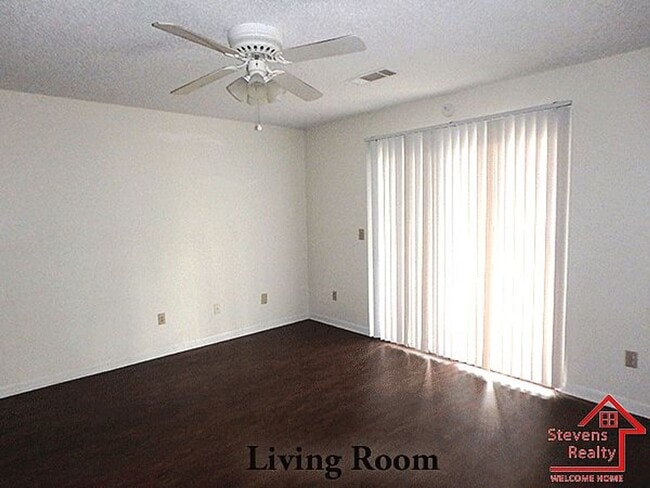 430 Oriole Dr in McMinnville, TN - Building Photo - Building Photo