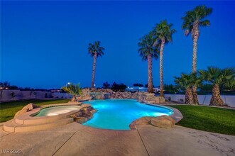 10550 Patrington Ct in Las Vegas, NV - Building Photo - Building Photo